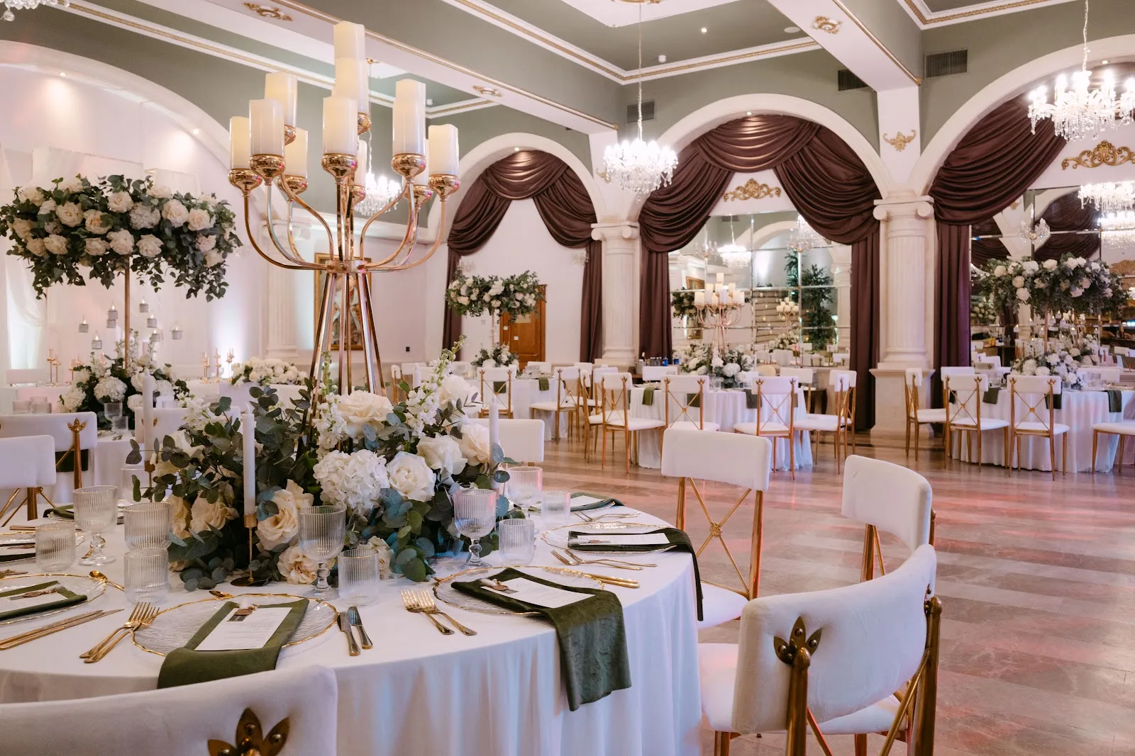 Nuntă elegantă organizată de Signature Events by Anca Cornea